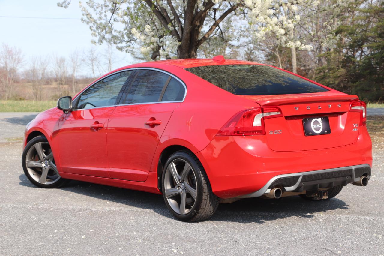 Volvo S60 4dr Sdn T6 R-Design AWD 2012