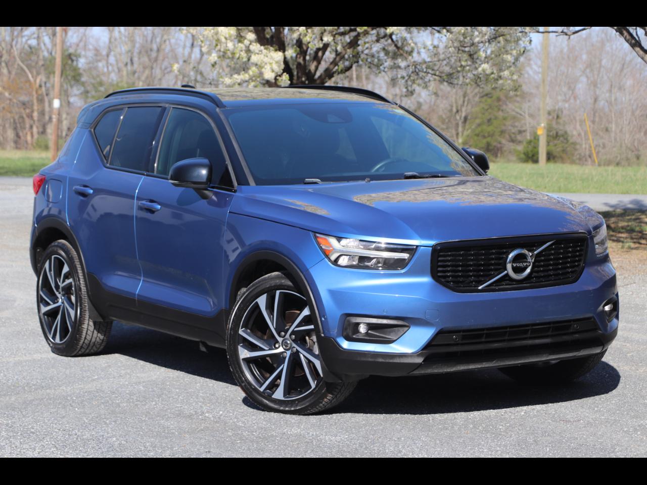 2019 Volvo XC40 T5 AWD R-Design