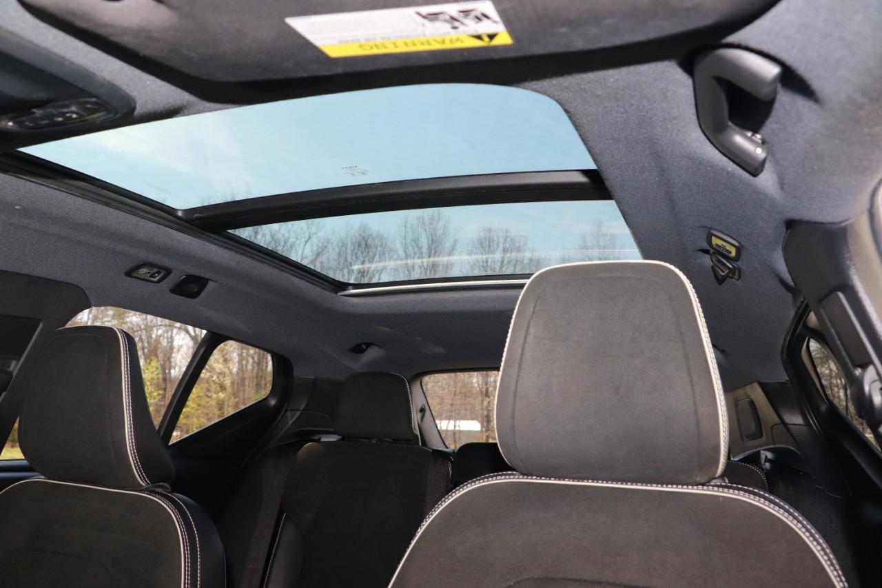 Volvo XC40 T5 AWD R-Design 2019