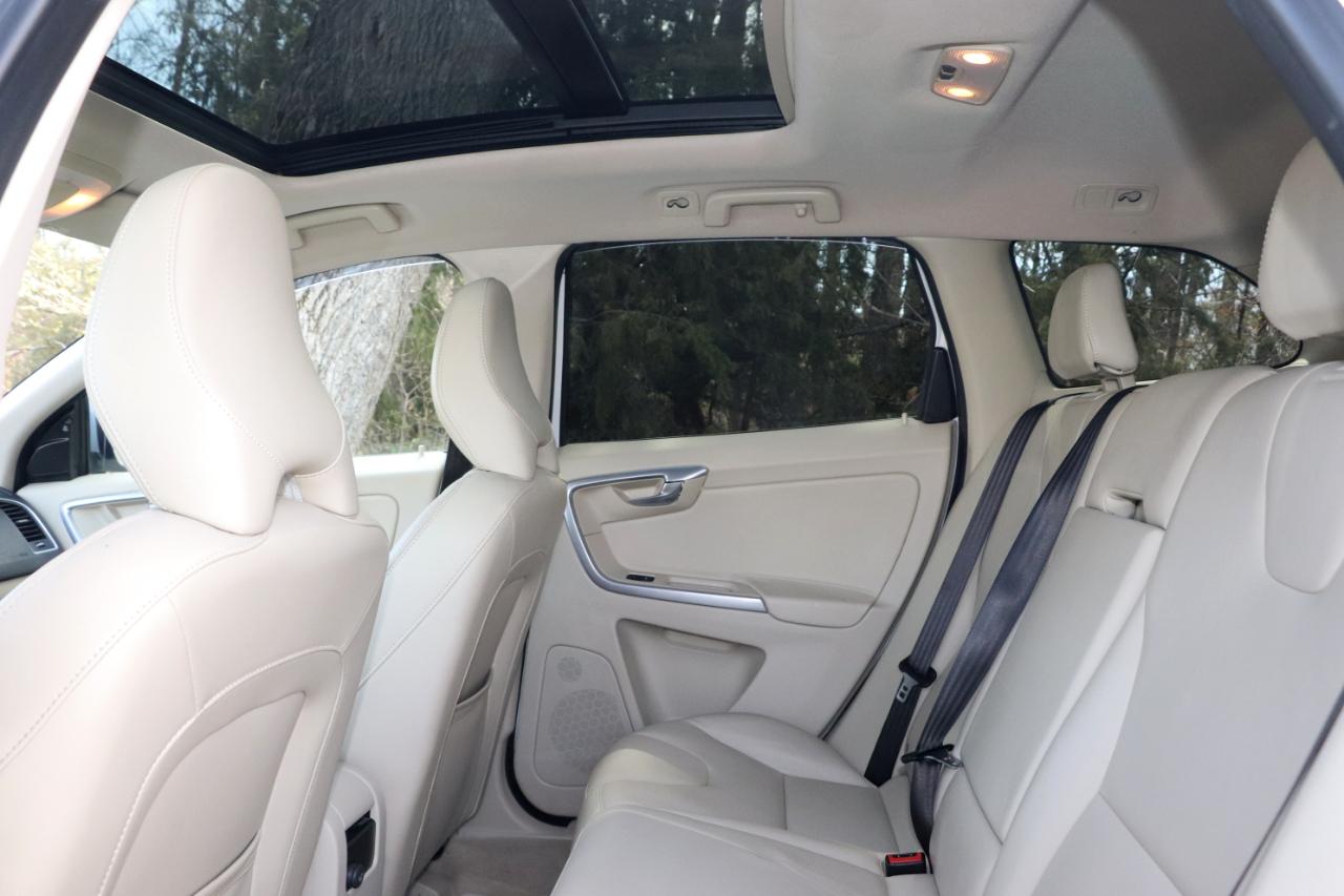 Volvo XC60 FWD 4dr T6 Drive-E Platinum 2016