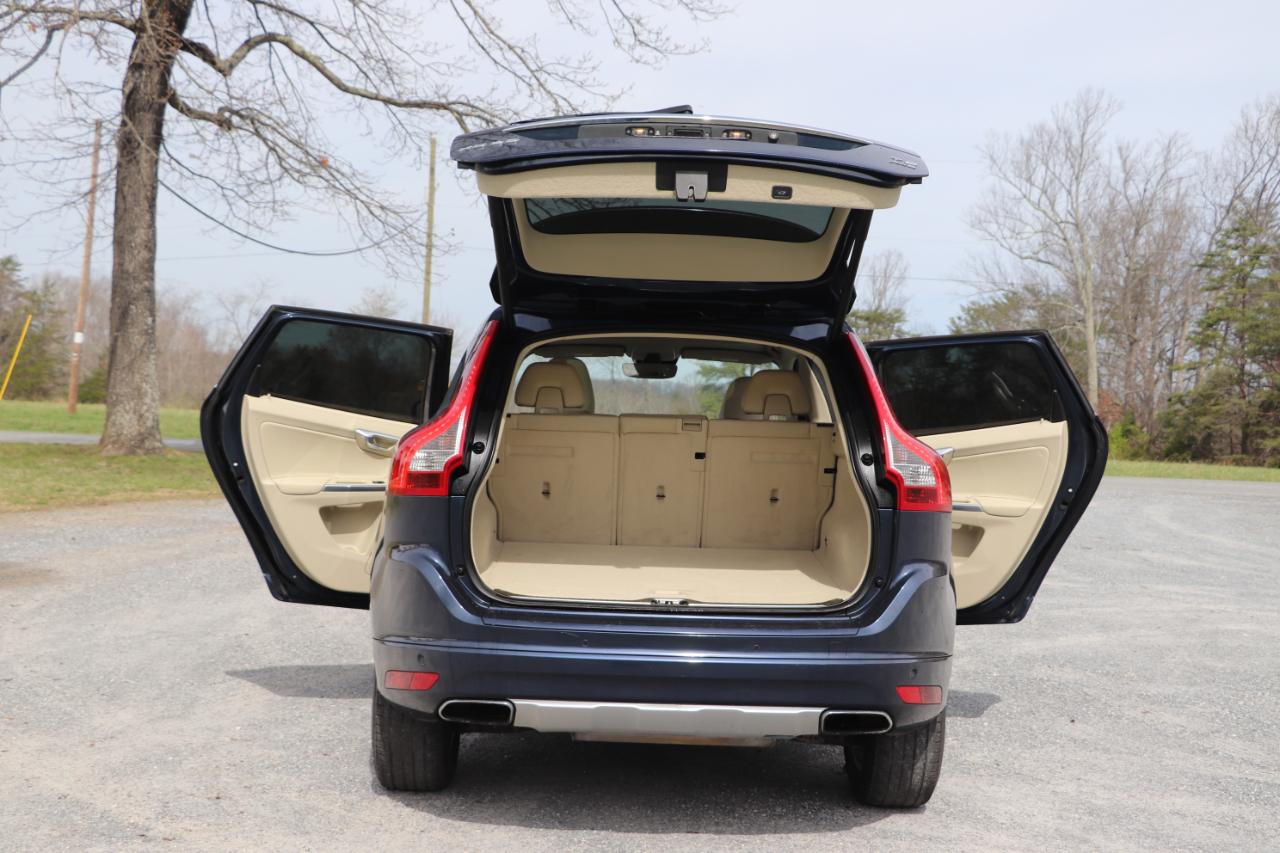 Volvo XC60 2015.5 AWD 4dr T5 2015