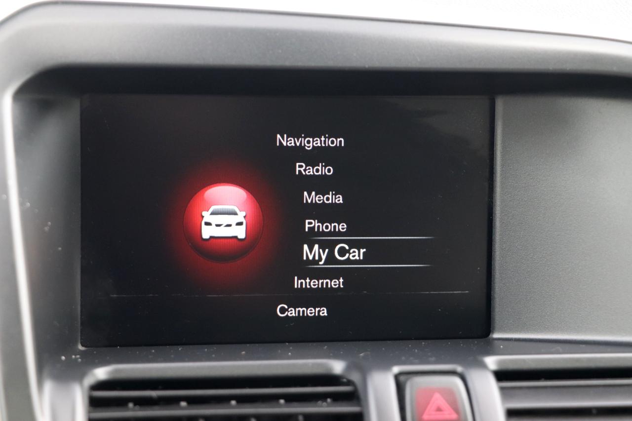 Volvo XC60 2015.5 AWD 4dr T5 2015