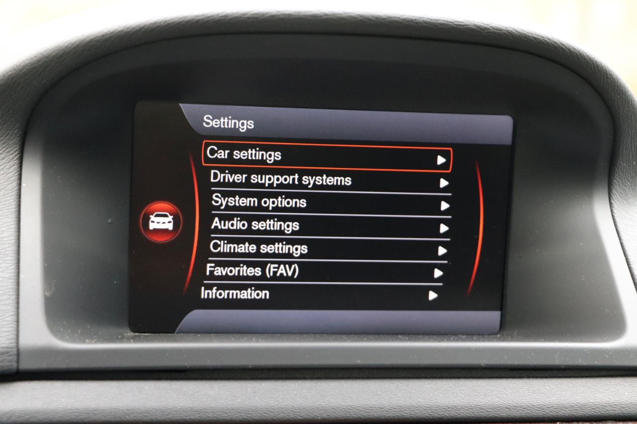 Volvo S80 4dr Sdn 3.2L 2014