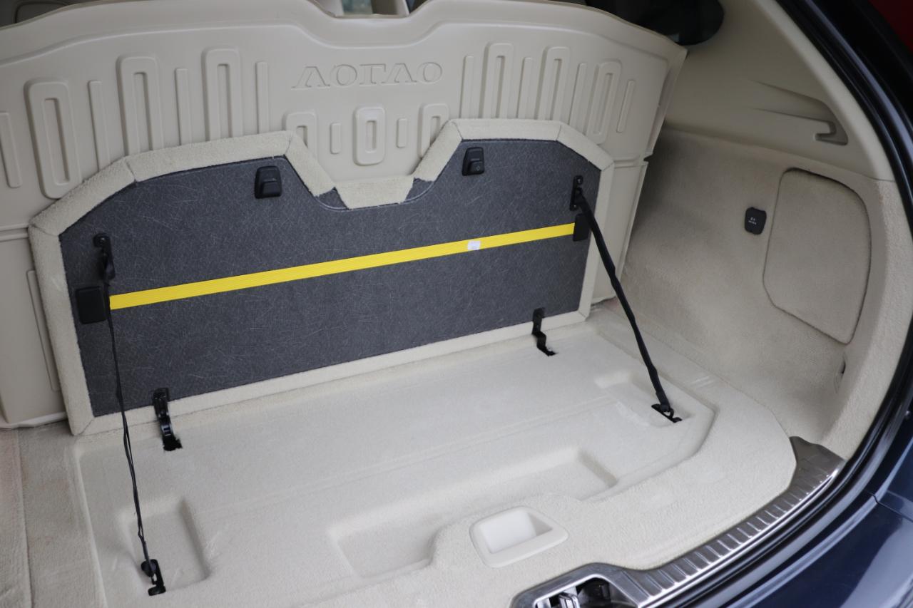 Volvo XC60 2015.5 AWD 4dr T6 Platinum 2015