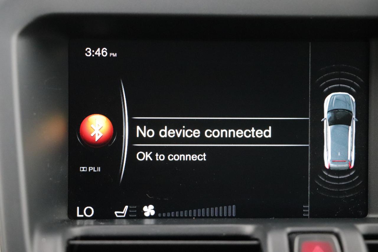 Volvo XC60 2015.5 AWD 4dr T6 Platinum 2015