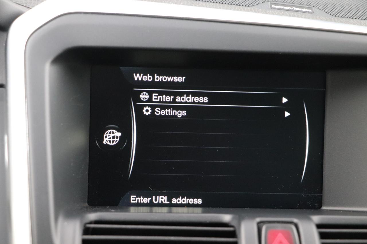 Volvo XC60 2015.5 AWD 4dr T6 Platinum 2015