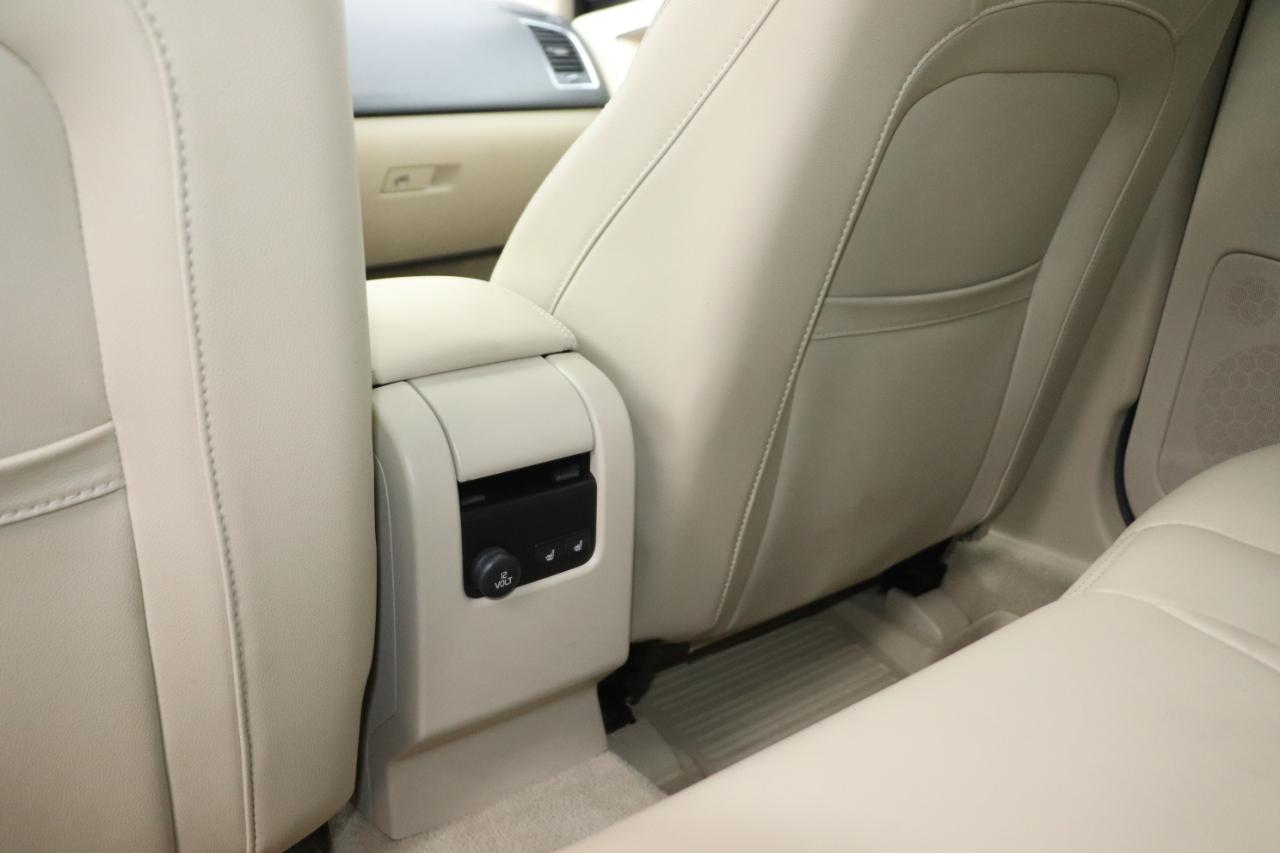 Volvo XC60 2015.5 AWD 4dr T6 Platinum 2015