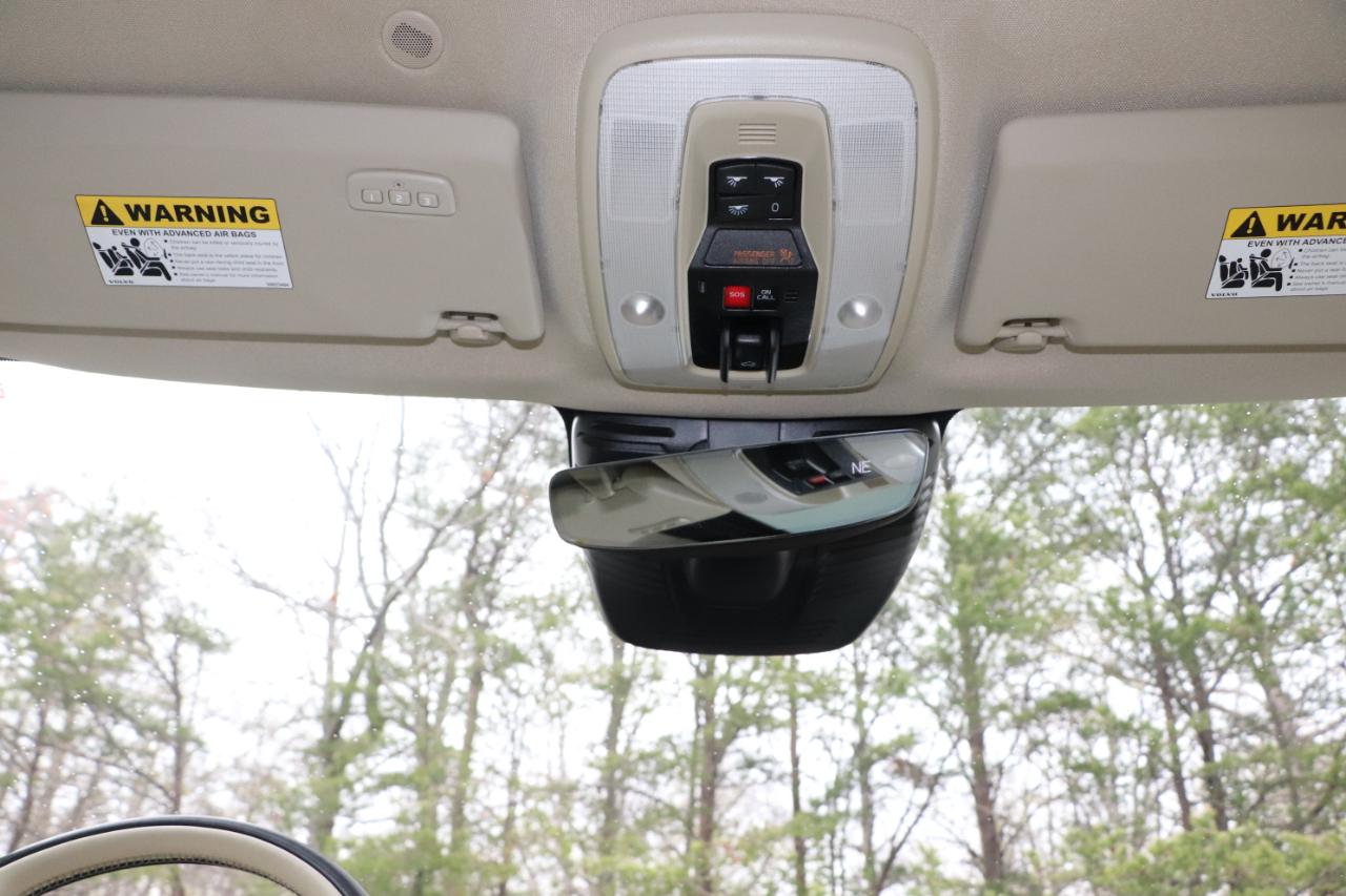 Volvo XC60 2015.5 AWD 4dr T6 Platinum 2015