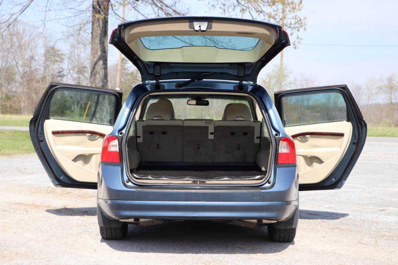 Volvo V70 4dr Wgn 2009