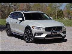 2020 Volvo V60 Cross Country 