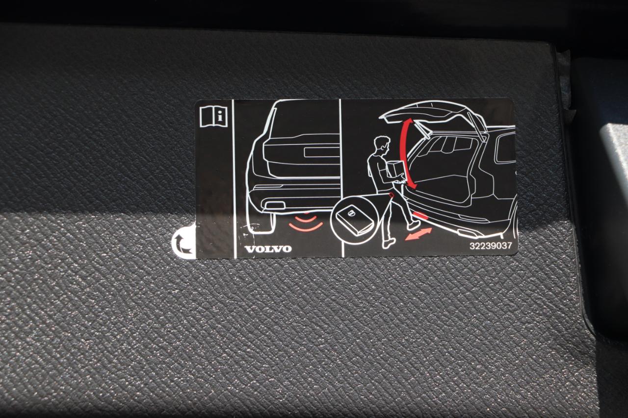 Volvo XC90 T6 AWD Momentum 2019