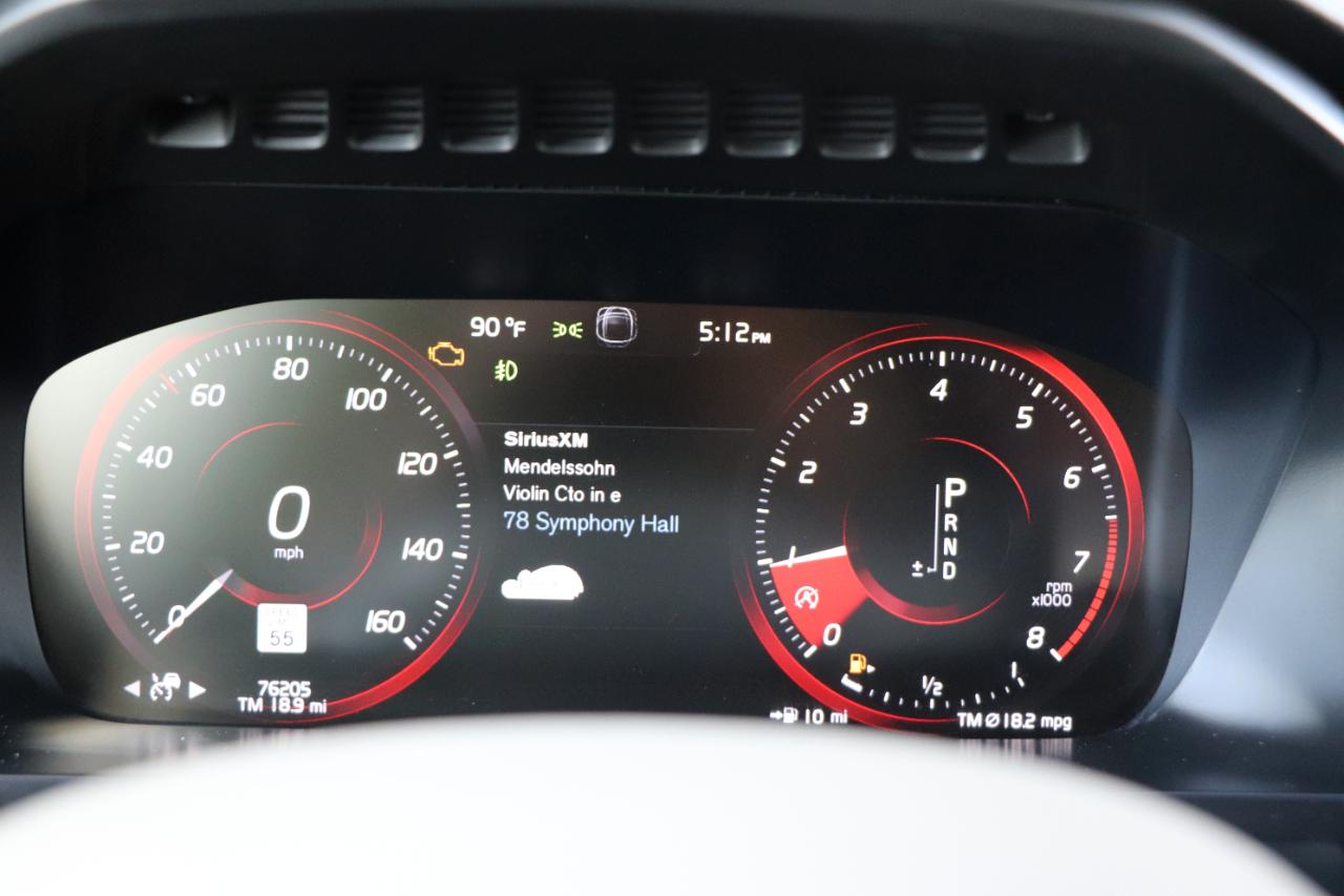 Volvo XC90 T6 AWD Momentum 2019