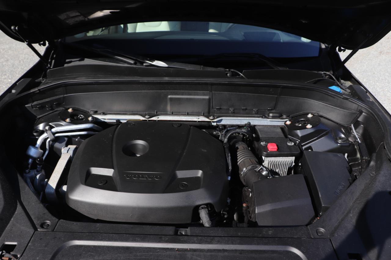 Volvo XC90 T6 AWD Momentum 2019