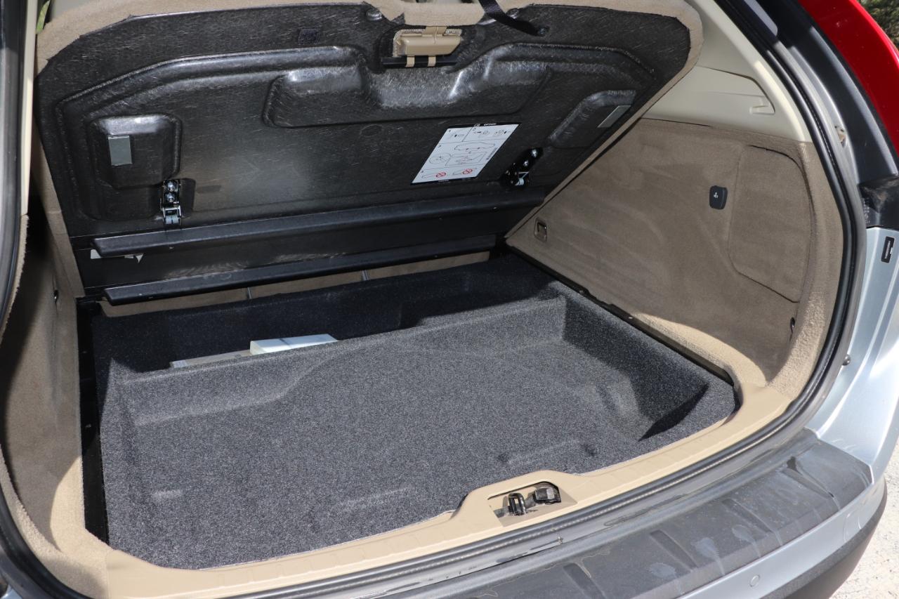 Volvo XC60 AWD 4dr 3.0L Platinum 2012