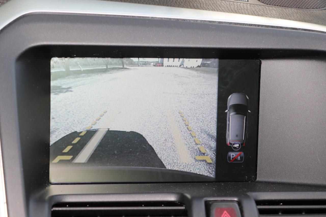 Volvo XC60 AWD 4dr 3.0L Platinum 2012