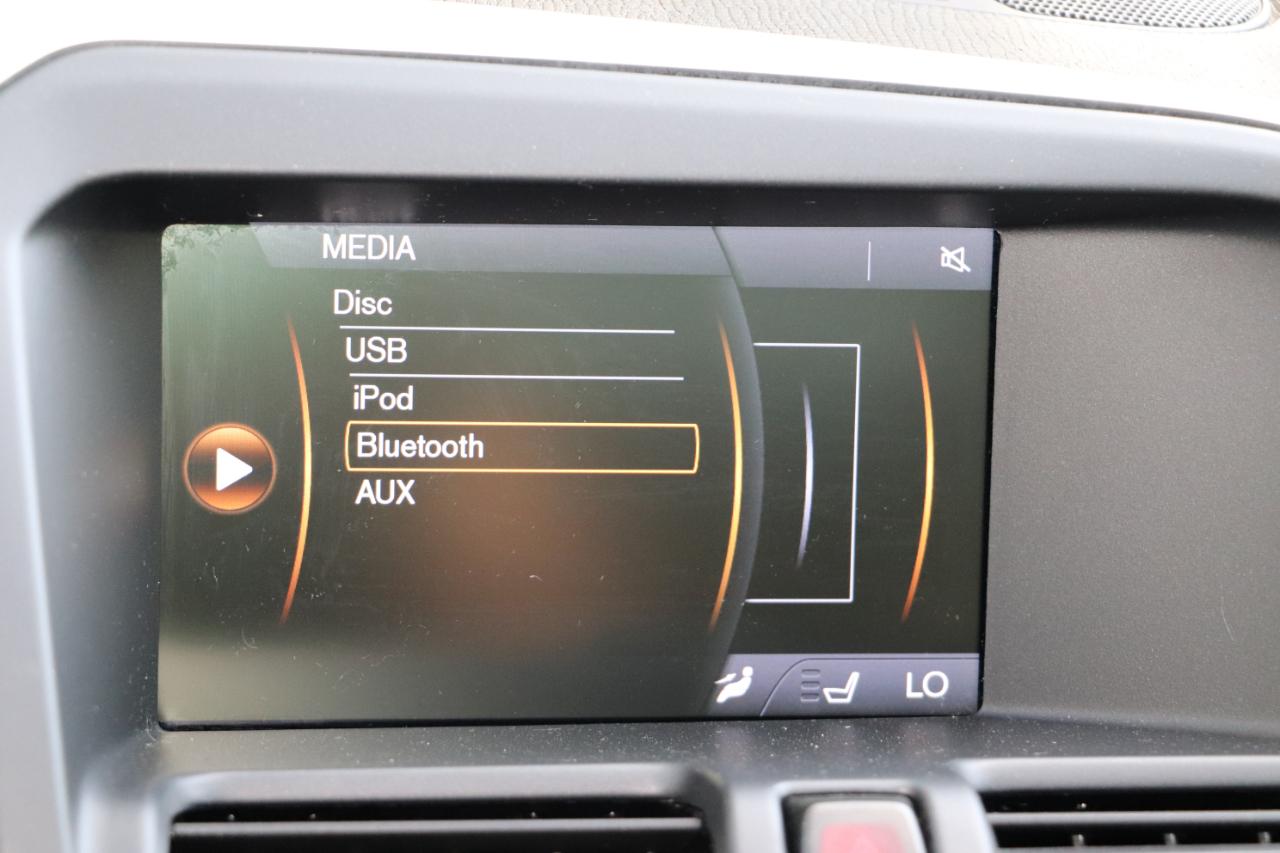 Volvo XC60 AWD 4dr 3.0L Platinum 2012