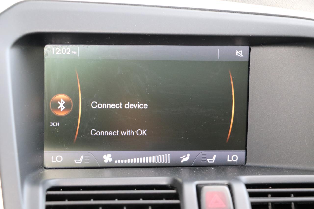 Volvo XC60 AWD 4dr 3.0L Platinum 2012