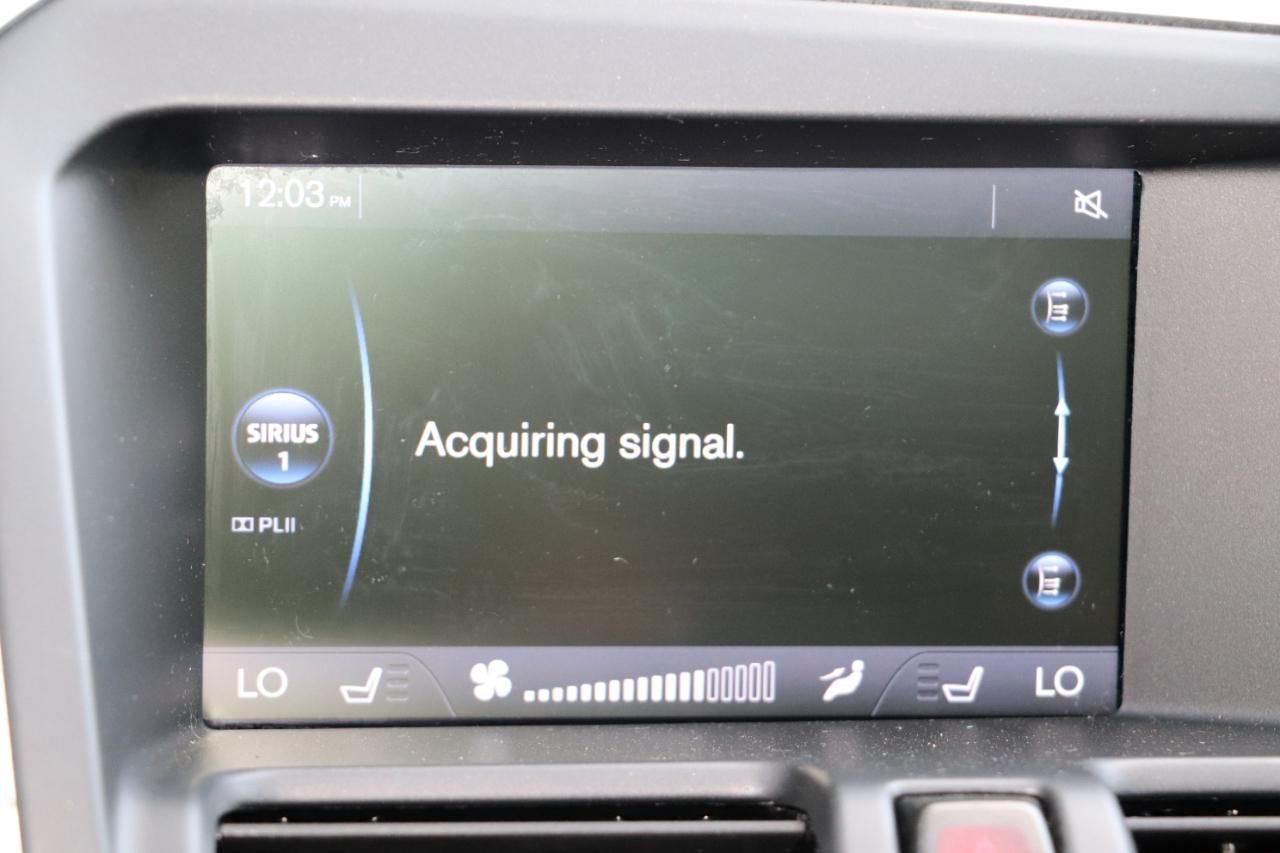 Volvo XC60 AWD 4dr 3.0L Platinum 2012