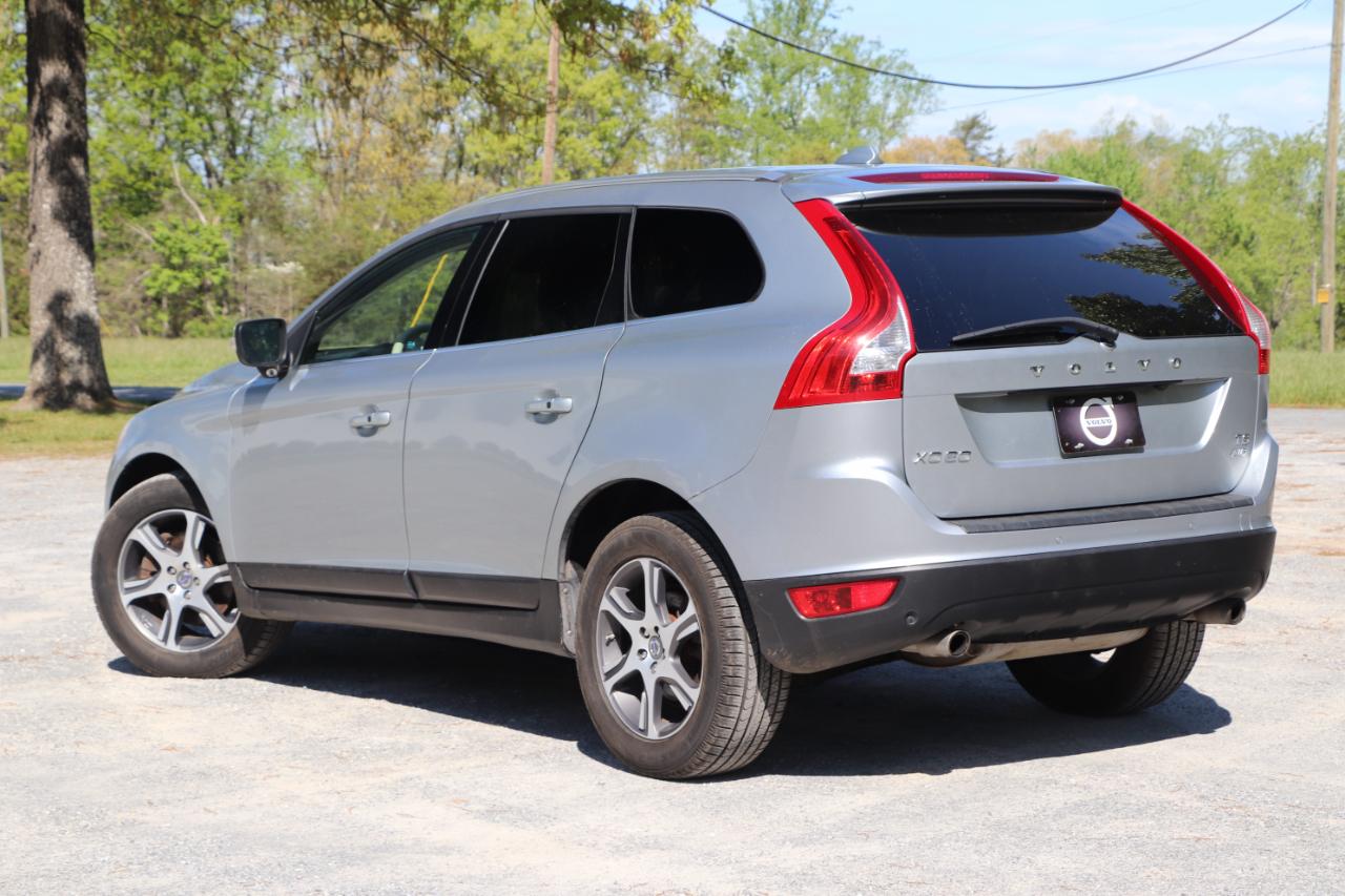 Volvo XC60 AWD 4dr 3.0L Platinum 2012