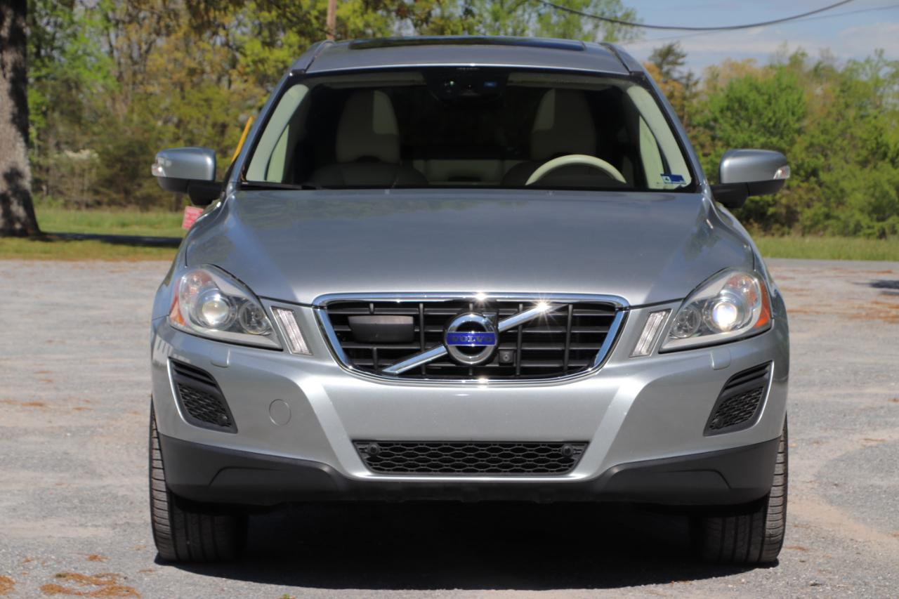 Volvo XC60 AWD 4dr 3.0L Platinum 2012