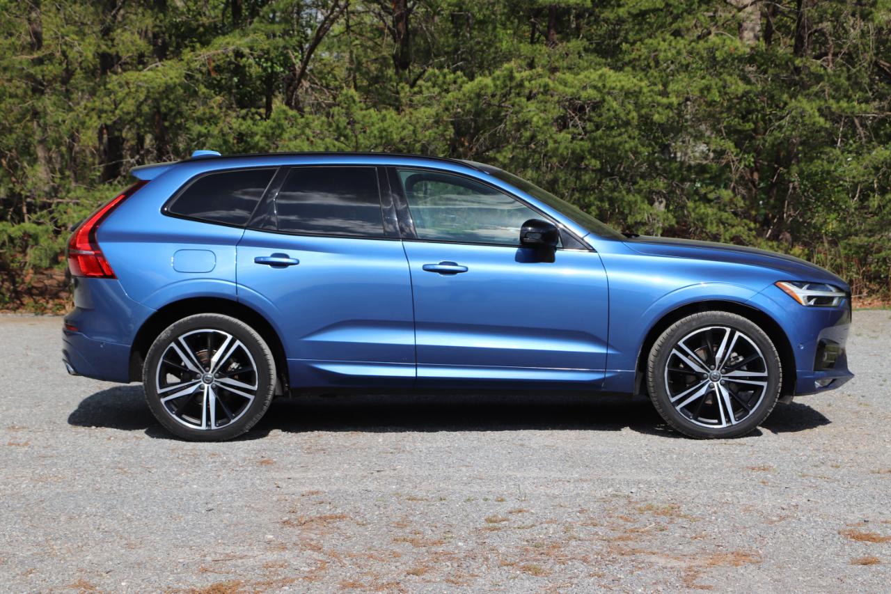 Volvo XC60 T5 AWD R-Design 2021