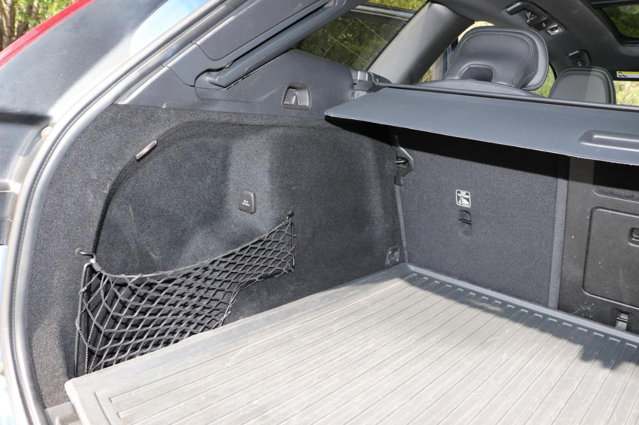 Volvo XC60 T5 AWD R-Design 2021