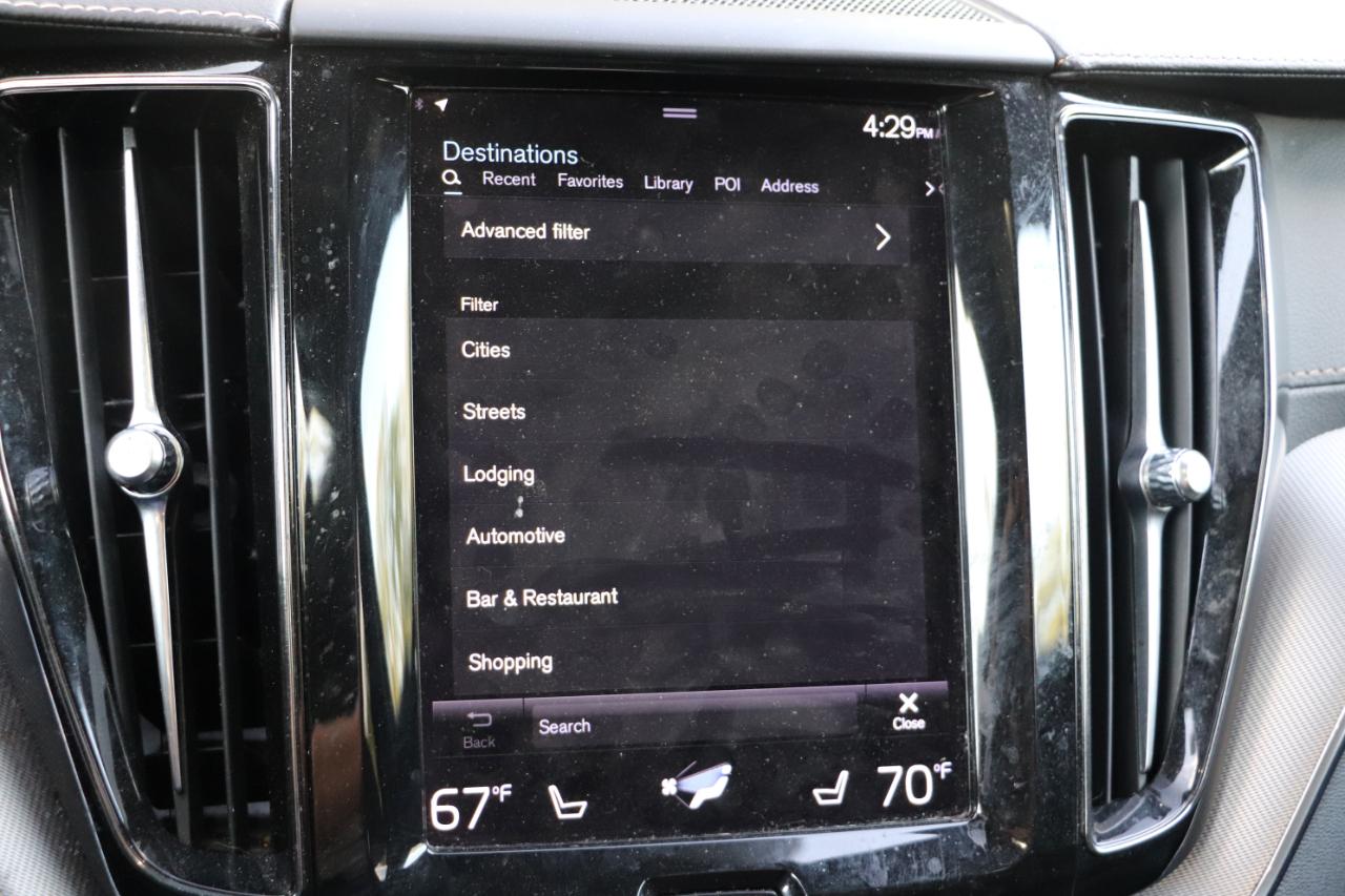 Volvo XC60 T5 AWD R-Design 2021