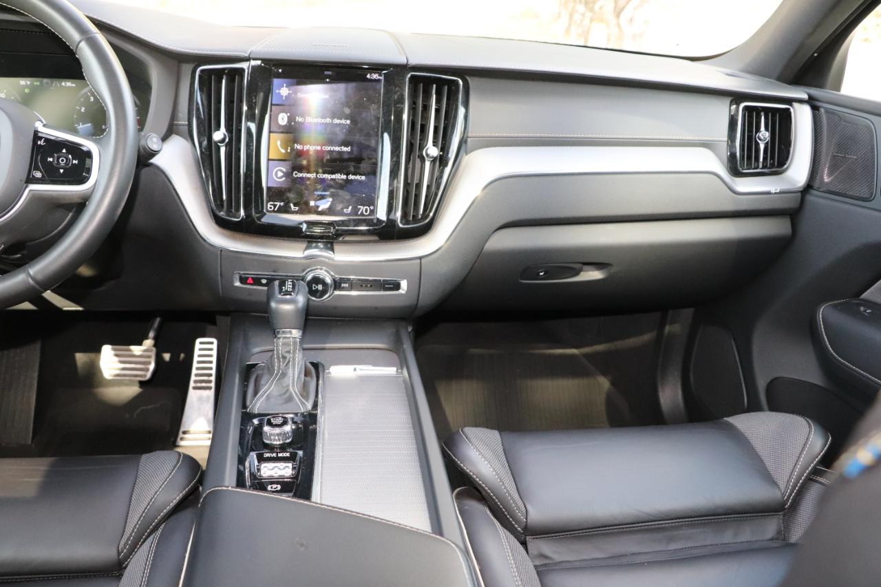 Volvo XC60 T5 AWD R-Design 2021