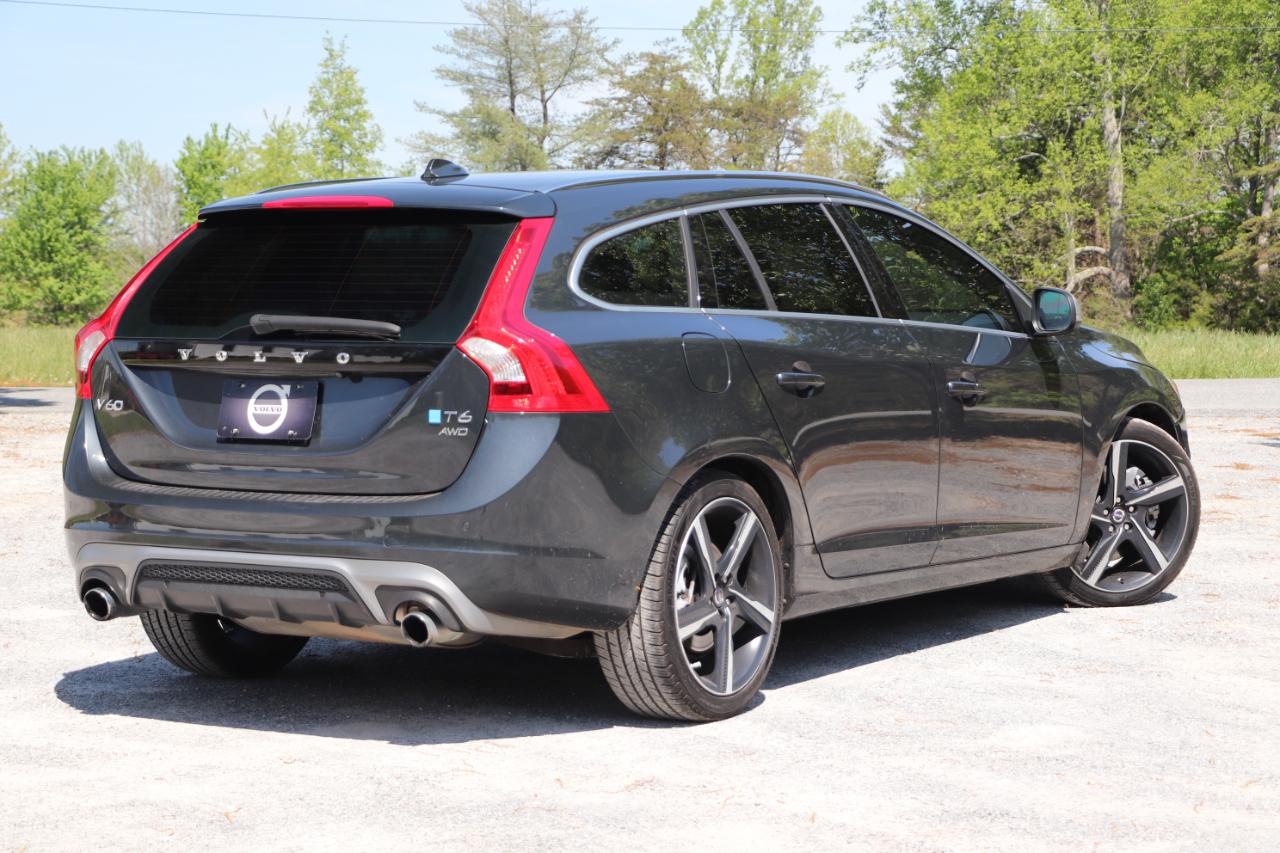 Volvo V60 2015.5 4dr Wgn T6 R-Design Platinum AWD 2015
