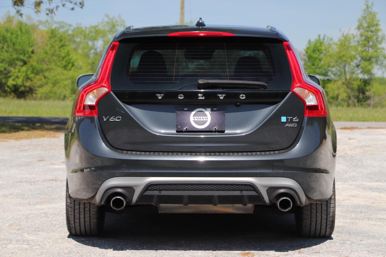 Volvo V60 2015.5 4dr Wgn T6 R-Design Platinum AWD 2015