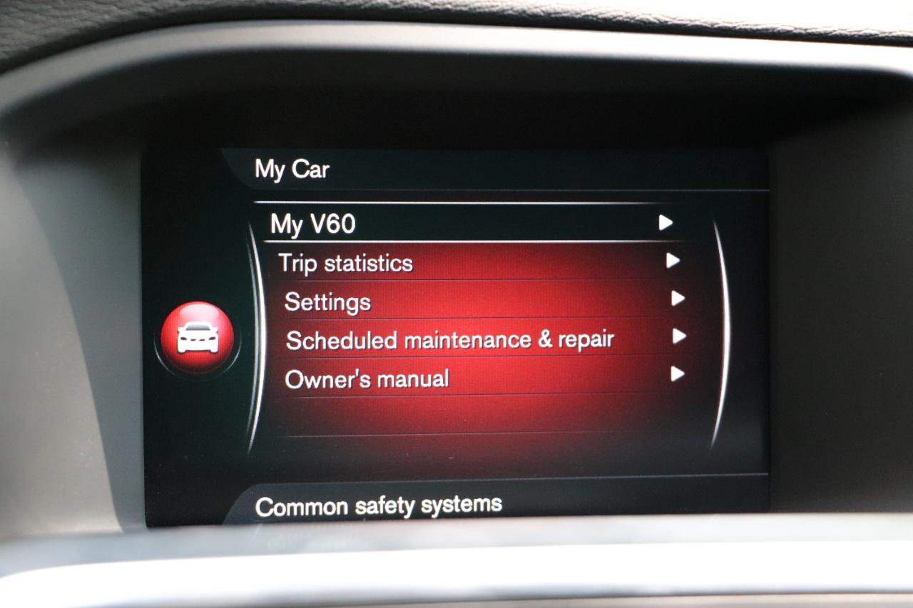 Volvo V60 2015.5 4dr Wgn T6 R-Design Platinum AWD 2015