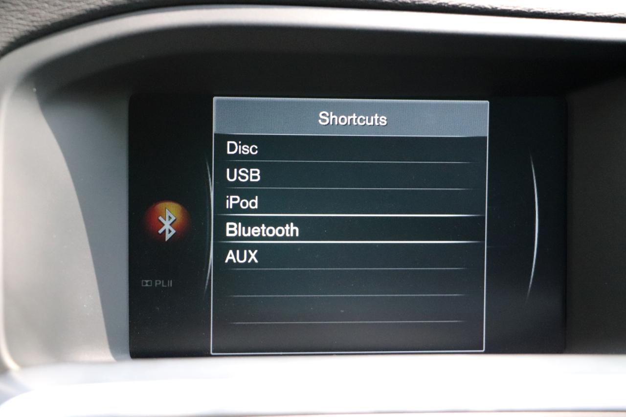 Volvo V60 2015.5 4dr Wgn T6 R-Design Platinum AWD 2015