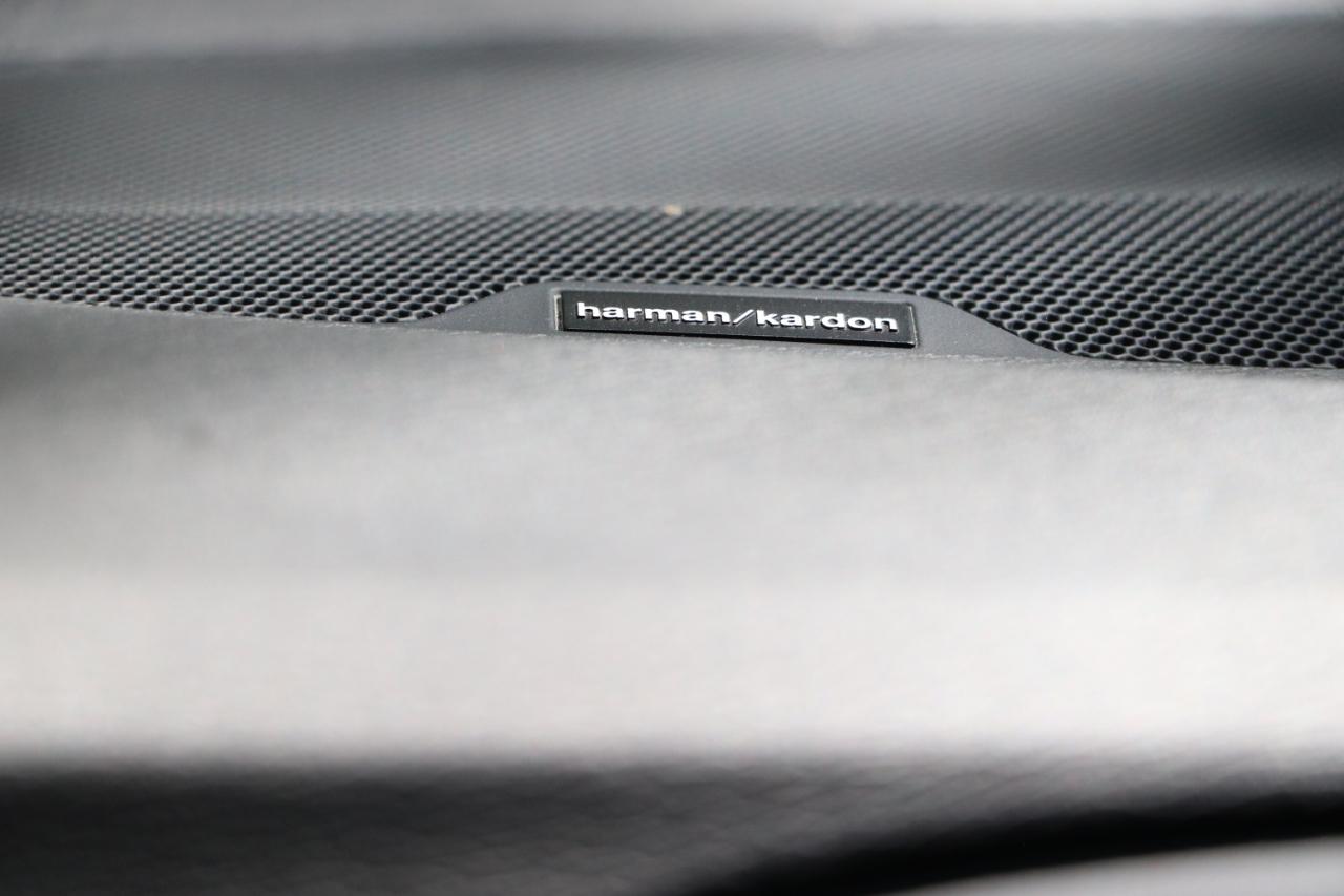 Volvo V60 2015.5 4dr Wgn T6 R-Design Platinum AWD 2015