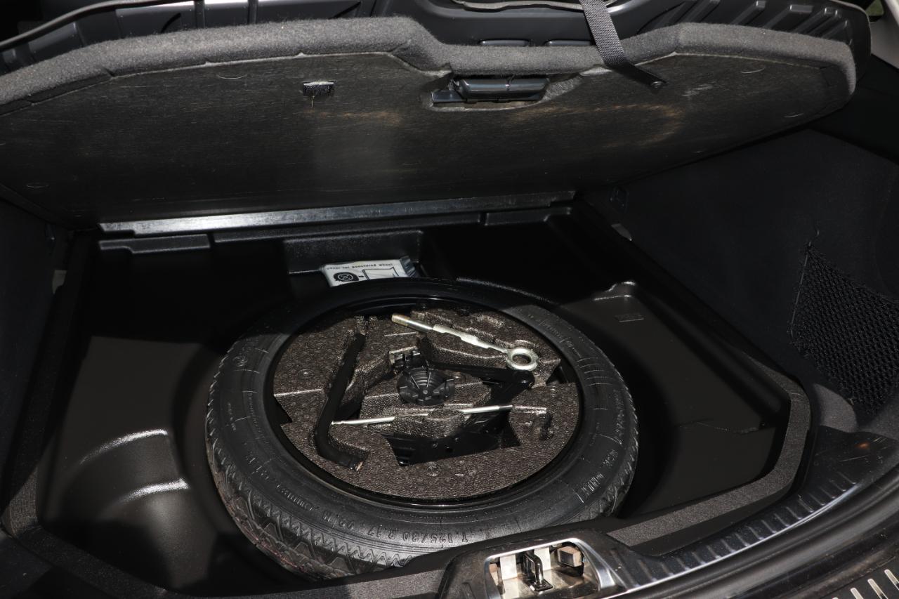 Volvo V60 Cross Country 4dr Wgn T5 Platinum AWD 2016