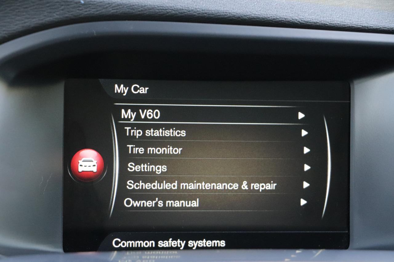 Volvo V60 Cross Country 4dr Wgn T5 Platinum AWD 2016