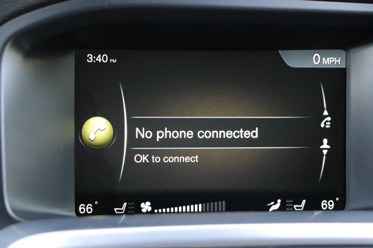 Volvo V60 Cross Country 4dr Wgn T5 Platinum AWD 2016