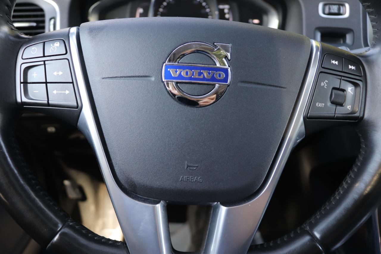 Volvo V60 Cross Country 4dr Wgn T5 Platinum AWD 2016