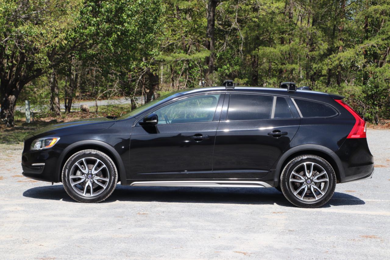 Volvo V60 Cross Country 4dr Wgn T5 Platinum AWD 2016