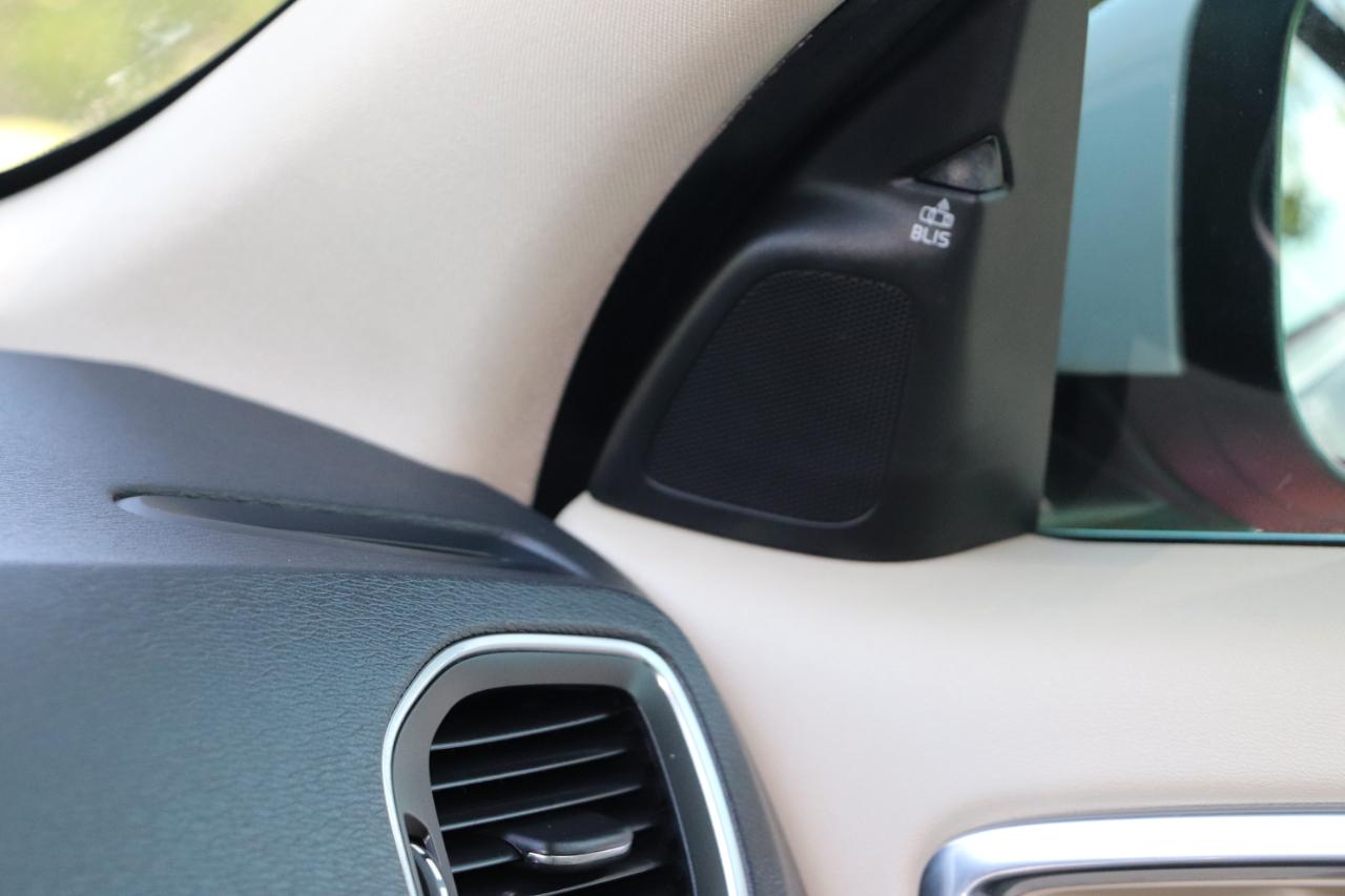 Volvo S60 4dr Sdn T5 Premier FWD 2013