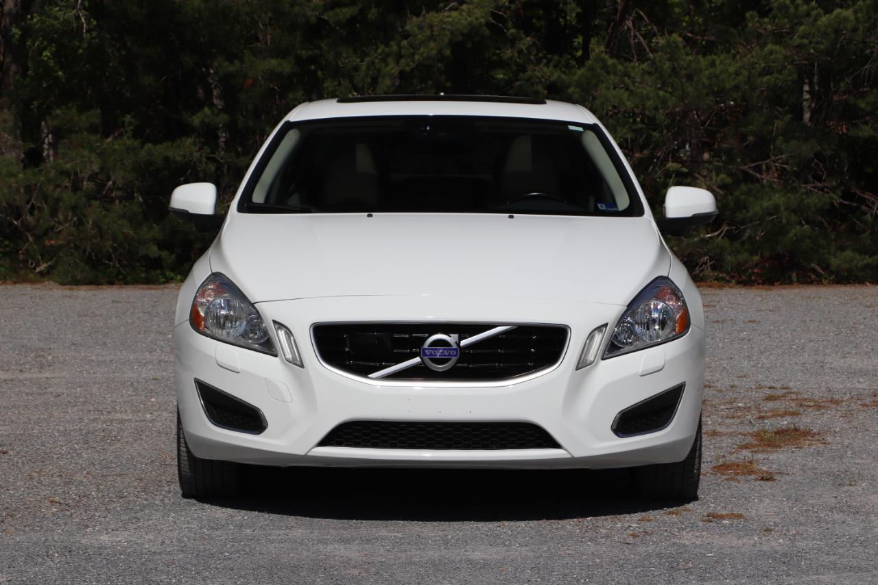 Volvo S60 4dr Sdn T5 Premier FWD 2013