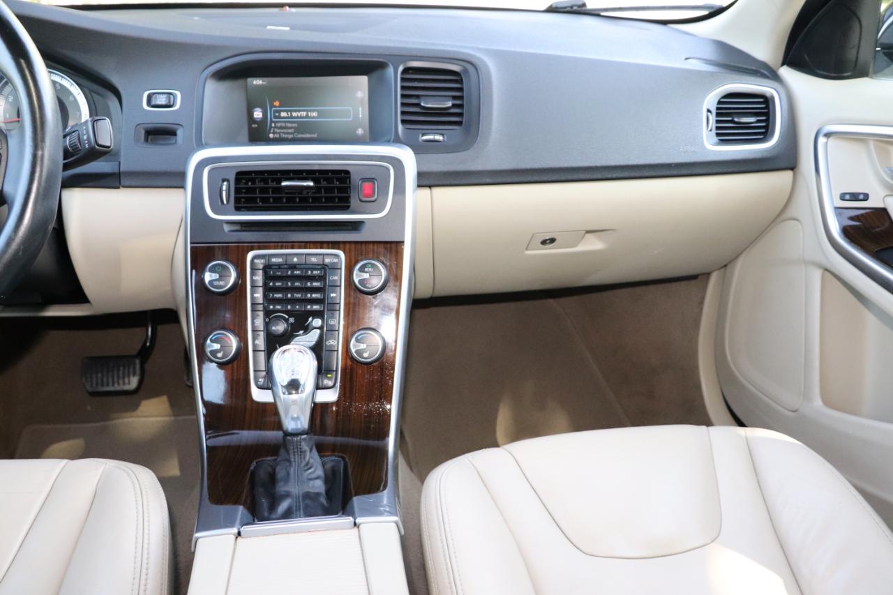 Volvo S60 4dr Sdn T5 Platinum AWD 2013