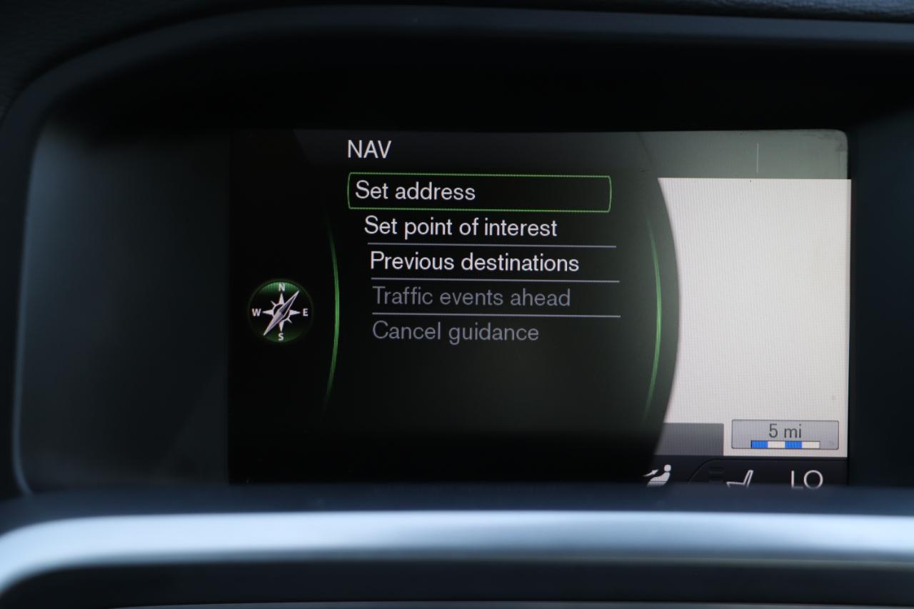 Volvo S60 4dr Sdn T5 Platinum AWD 2013