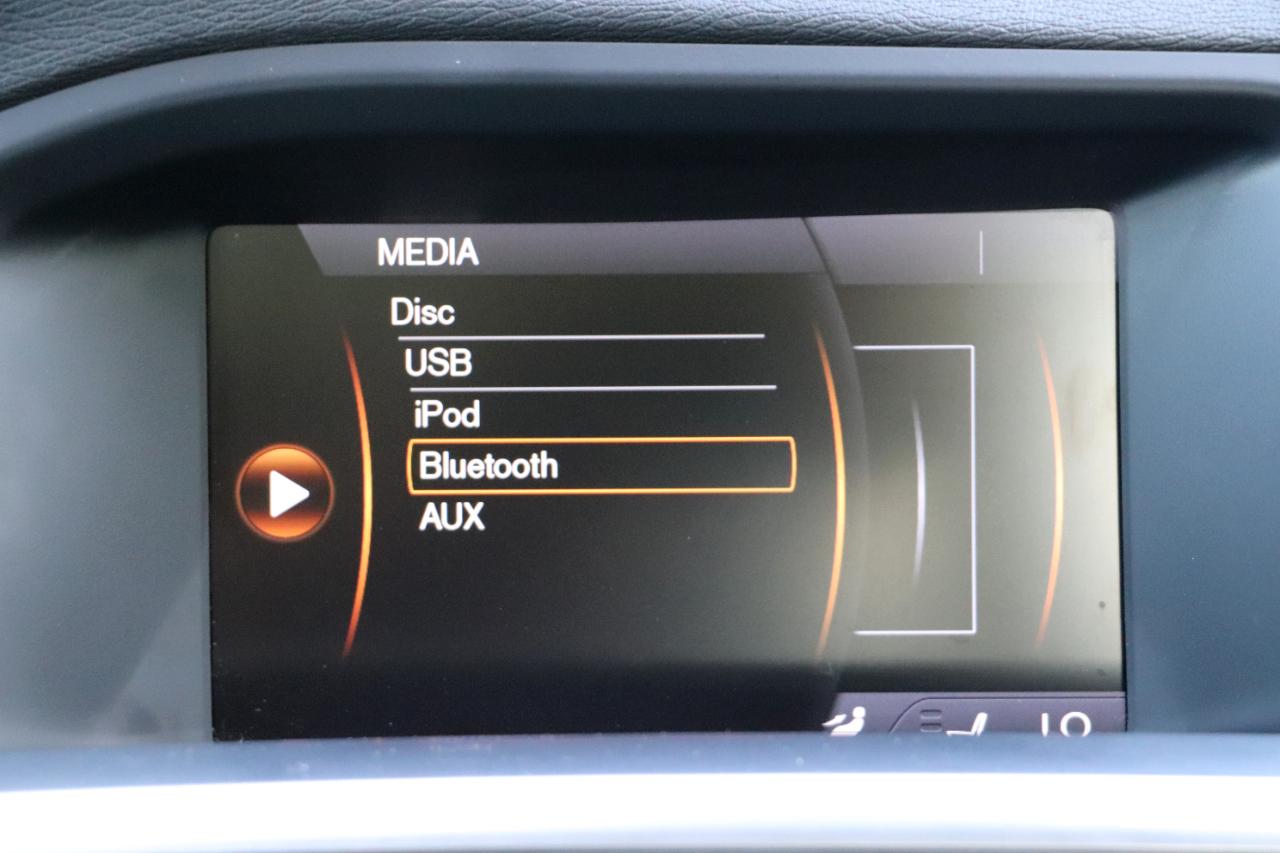 Volvo S60 4dr Sdn T5 Platinum AWD 2013