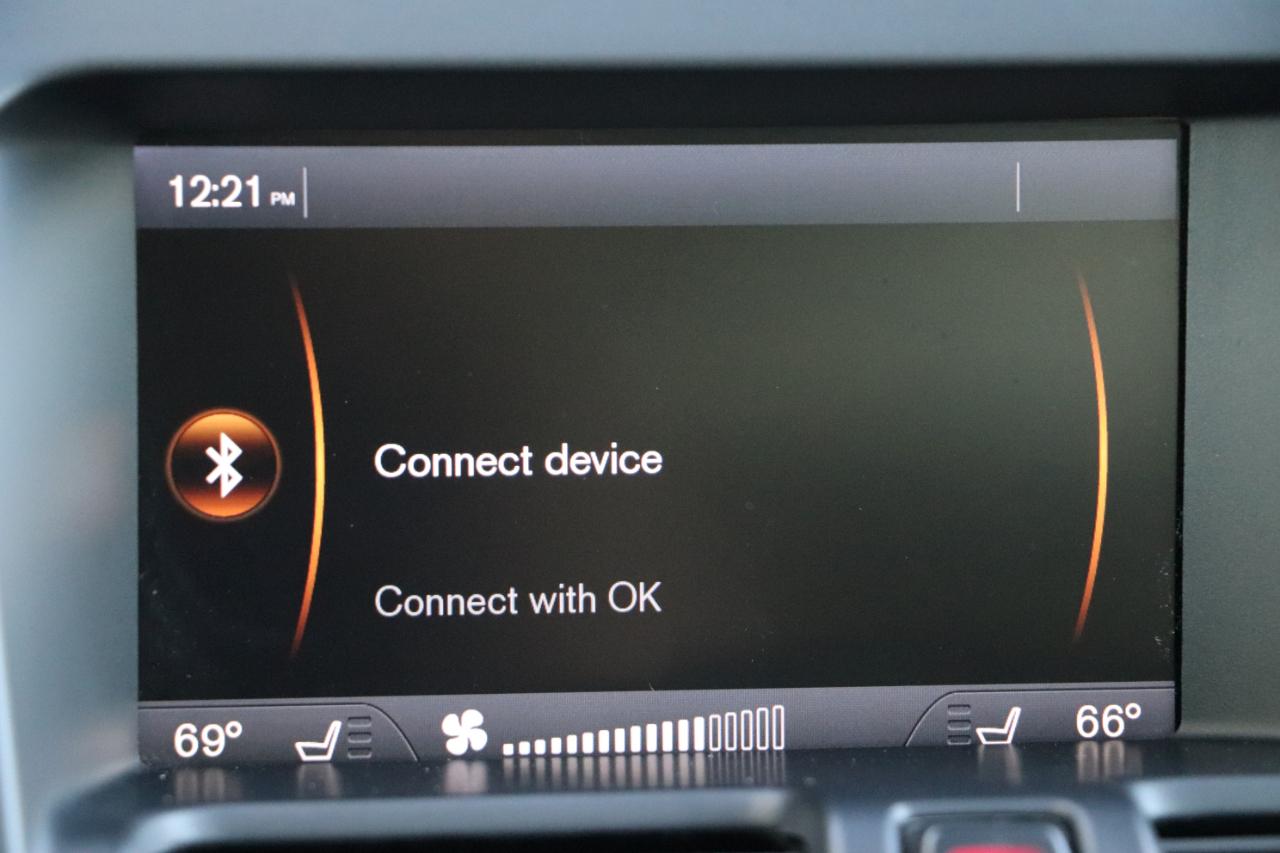 Volvo XC60 4dr 3.2L Premier 2013