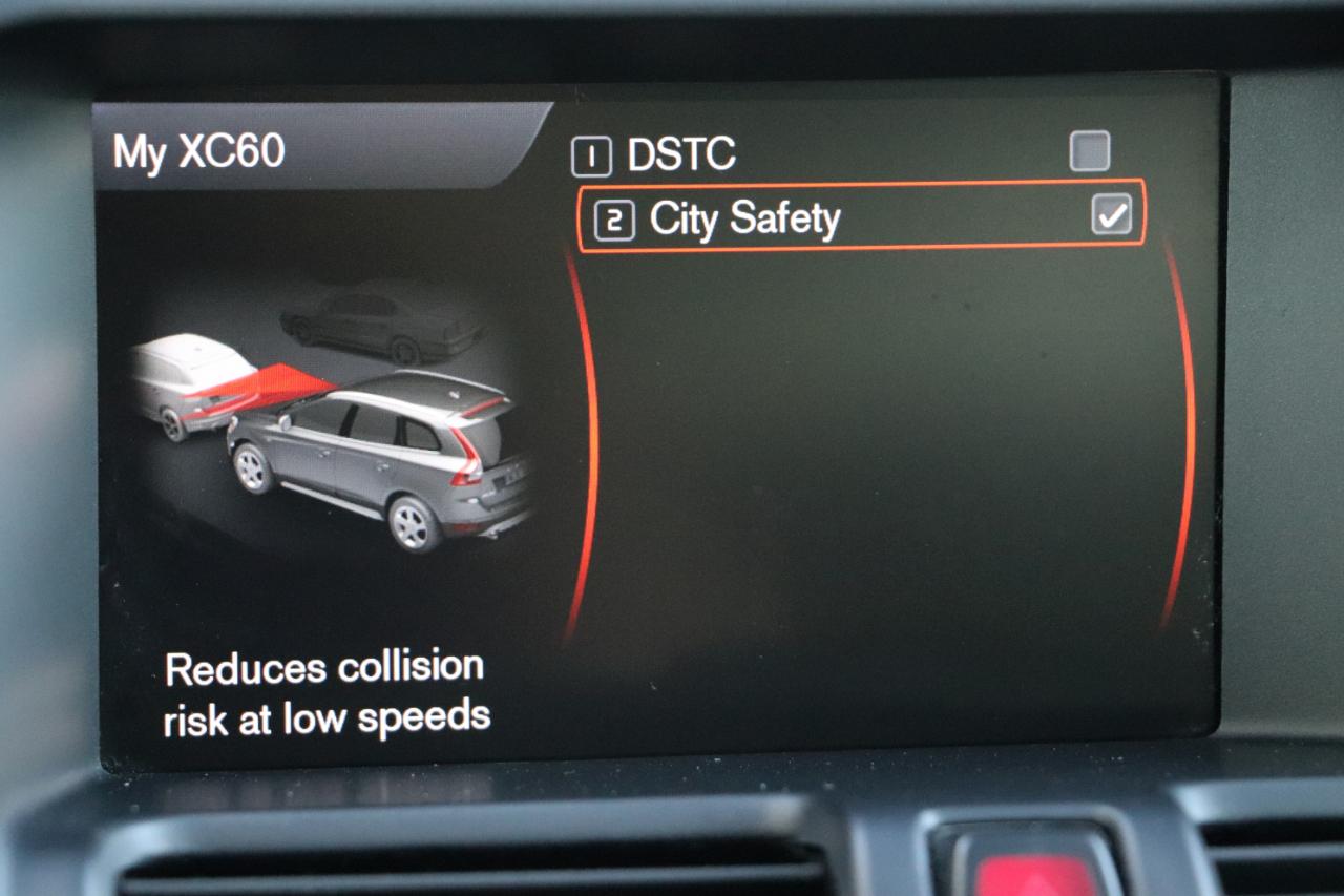 Volvo XC60 4dr 3.2L Premier 2013