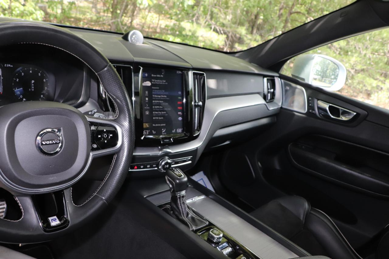 Volvo XC60 T5 AWD R-Design 2019