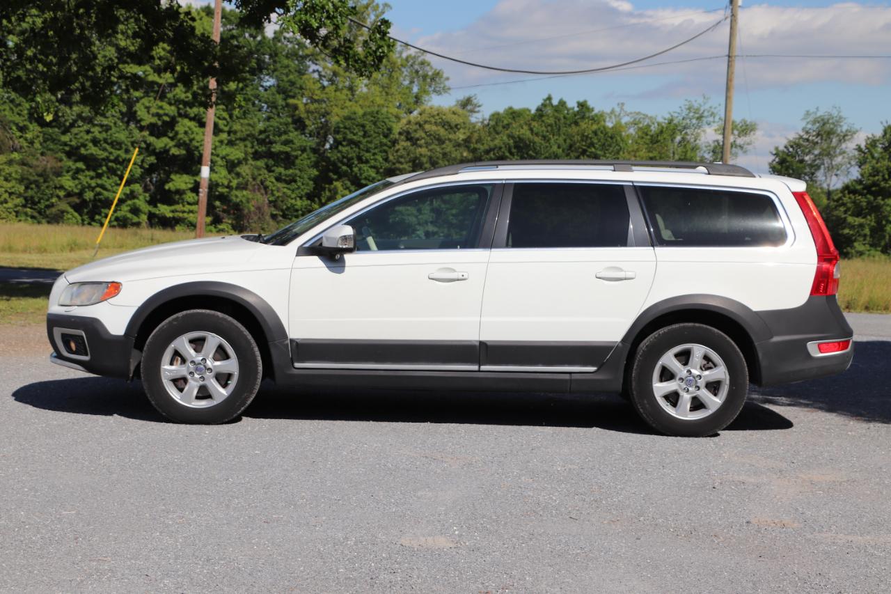 Volvo XC70  2010