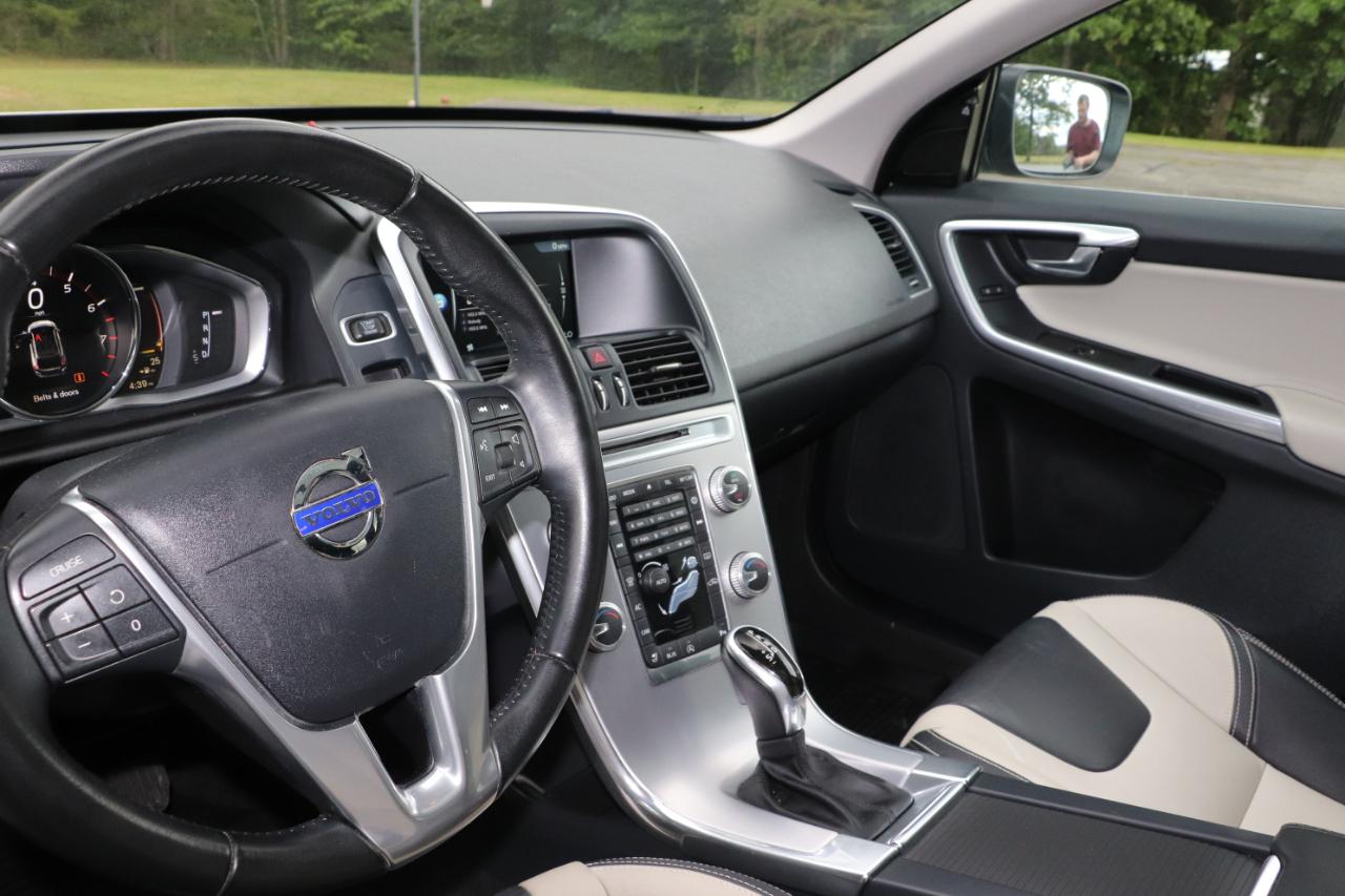 Volvo XC60 T6 AWD Dynamic 2017