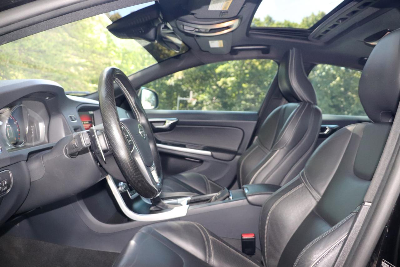 Volvo S60 T6 AWD R-Design Platinum 2017