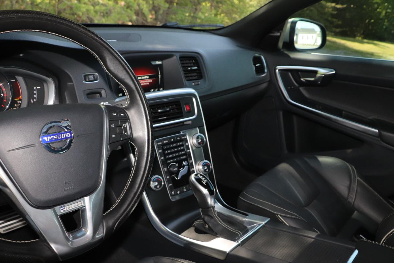 Volvo S60 T6 AWD R-Design Platinum 2017